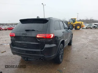 2020 Jeep Grand Cherokee Altitude with VIN 1C4RJFAG8LC257607, listed as a IAAI auction lot 41709146 with 55,414 mi miles. Bid and sale history available at carsss.com. Image 4.