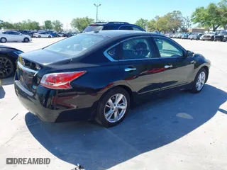 2014 Nissan Altima 2.5 with VIN 1N4AL3AP6EC419541, listed as a IAAI auction lot 41811619 with 175,166 mi miles. Bid and sale history available at carsss.com. Image 4.