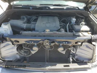 2017 Toyota Tundra Platinum z VIN 5TFAY5F18HX676029, wystawiony jako Copart lot #55206735 z przebiegiem 67 784 mil mil oraz Szkoda całkowita • Salvage title. Historia ofert i sprzedaży dostępna na DreamBid. Obrazek 11.