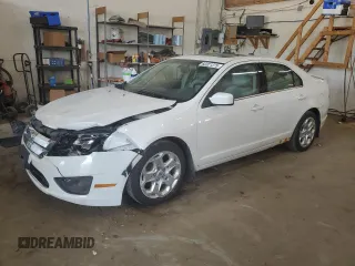 2010 Ford Fusion SE with VIN 3FAHP0HA5AR423370, listed as a Copart auction lot 60321275 with 118,822 mi miles and Salvage title. Bid and sale history available at DreamBid. Image 1.