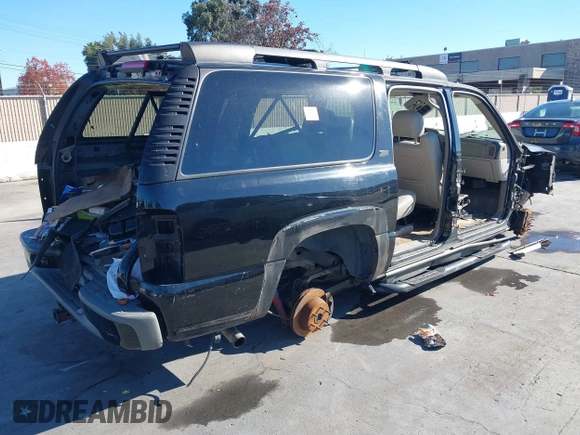 2004 Chevrolet Suburban Z71 with VIN 3GNFK16T34G158501, listed as a IAAI auction lot 40983927 with 1 mi miles. Bid and sale history available at carsss.com. Image 4.