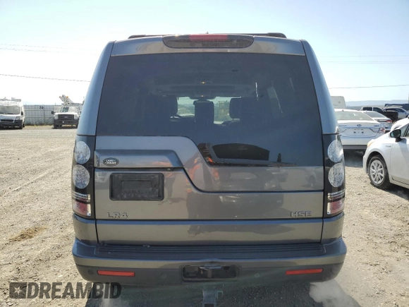 2016 Land Rover LR4 HSE с VIN SALAG2V69GA839831, выставлен на аукционе Copart как лот 58447005 с пробегом 93 453 миль миль и Чистый • Clean title. История ставок и продаж доступна на DreamBid. Изображение 6.