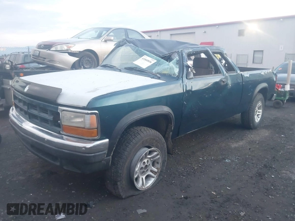 1993 Dodge Dakota with VIN 1B7GG23X7PS200435, listed as a IAAI auction lot 41060856 with 249,117 mi miles. Bid and sale history available at carsss.com. Image 2.