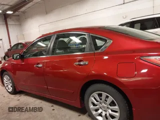 2015 Nissan Altima 2.5 SV with VIN 1N4AL3APXFC117008, listed as a IAAI auction lot 41938241 with 121,549 mi miles. Bid and sale history available at carsss.com. Image 15.