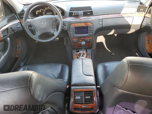 2004 Mercedes-Benz S 55 AMG with VIN WDBNG74J54A407159, listed as a Copart auction lot 51327975 with 129,074 mi miles and Salvage Title. Bid and sale history available at DreamBid. Image 8.