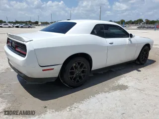 2019 Dodge Challenger SXT with VIN 2C3CDZAG4KH524658, listed as a Copart auction lot 52937585 with 125,583 mi miles and Clean Title. Bid and sale history available at carsss.com. Image 3.