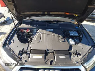 2019 Audi Q7 Prestige with VIN WA1VAAF72KD020723, listed as a IAAI auction lot 41154320 with 63,159 mi miles. Bid and sale history available at carsss.com. Image 10.