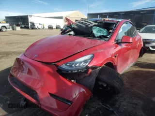 2020 Tesla Model Y Long Range with VIN 5YJYGDEF6LF009729, listed as a Copart auction lot 43817095 with Not Provided miles and Salvage Title. Bid and sale history available at DreamBid. Image 1.