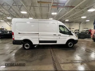 2017 Ford Transit с VIN 1FTYR2CM5HKA21834, выставлен на аукционе IAAI как лот 42588642 с пробегом 149 183 миль миль и . История ставок и продаж доступна на DreamBid. Изображение 12.