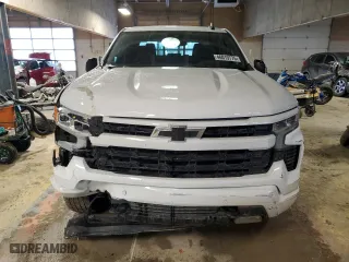 2024 Chevrolet Silverado 1500 RST with VIN 2GCUDEED2R1144228, listed as a Copart auction lot 46019775 with 23,073 mi miles and Salvage Title. Bid and sale history available at carsss.com. Image 5.