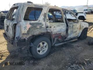 2004 Ford Escape XLS with VIN 1FMYU92194KA80535, listed as a Copart auction lot 44060405 with Not Provided miles and Non Repairable. Bid and sale history available at DreamBid. Image 3.