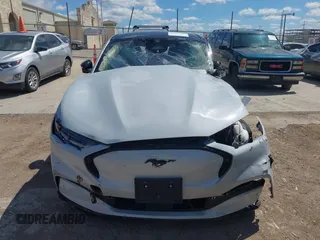 2023 Ford Mustang Mach-E Premium z VIN 3FMTK3SU2PMA96628, wystawiony jako IAAI lot #42225953 z przebiegiem Nie podano mil oraz . Historia ofert i sprzedaży dostępna na DreamBid. Obrazek 11.