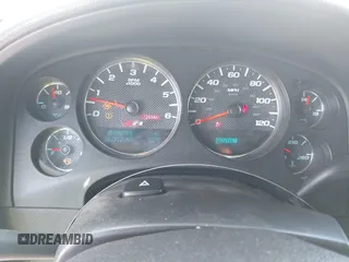 2010 Chevrolet Tahoe LT z VIN 1GNUKBE09AR176081, wystawiony jako IAAI lot #42085905 z przebiegiem 349 312 mil mil oraz . Historia ofert i sprzedaży dostępna na DreamBid. Obrazek 7.