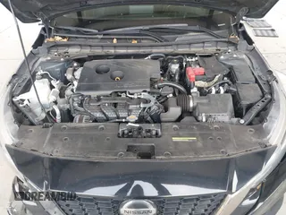 2019 Nissan Altima 2.5 SR with VIN 1N4BL4CV8KC245537, listed as a IAAI auction lot 41808203 with 101,419 mi miles. Bid and sale history available at carsss.com. Image 10.