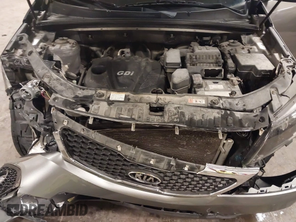 2013 Kia Sorento LX with VIN 5XYKT3A66DG381650, listed as a IAAI auction lot 42400630 with 182,333 mi miles and . Bid and sale history available at DreamBid. Image 10.