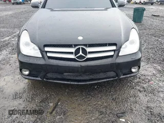 2009 Mercedes-Benz CLS-Class 5.5L with VIN WDDDJ72X59A142519, listed as a IAAI auction lot 41120381 with 74,270 mi miles. Bid and sale history available at carsss.com. Image 6.