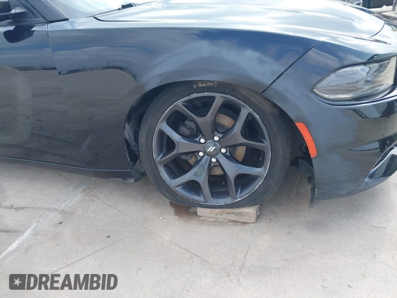 2020 Dodge Charger SXT with VIN 2C3CDXBG8LH238753, listed as a IAAI auction lot 41933041 with 50,782 mi miles. Bid and sale history available at carsss.com. Image 6.