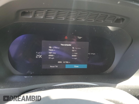 2024 Volvo XC90 Ultimate Bright Theme with VIN YV4H60CF2R1232864, listed as a Copart auction lot 62267935 with 10,753 mi miles and Salvage title. Bid and sale history available at DreamBid. Image 9.