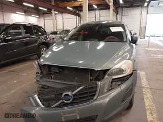 2011 Volvo XC60 3.0T with VIN YV4902DZXB2145885, listed as a IAAI auction lot 41711519 with 188,846 mi miles. Bid and sale history available at carsss.com. Image 12.