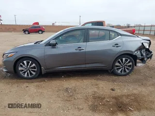 2020 Nissan Sentra SV with VIN 3N1AB8CV6LY216243, listed as a IAAI auction lot 41590560 with 33,071 mi miles. Bid and sale history available at carsss.com. Image 15.