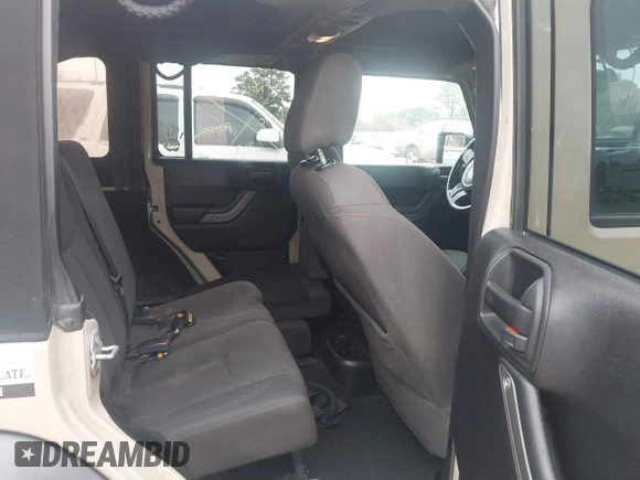 2016 Jeep Wrangler Unlimited Sport with VIN 1C4BJWDG9GL276069, listed as a IAAI auction lot 41618948 with 181,082 mi miles and . Bid and sale history available at DreamBid. Image 8.