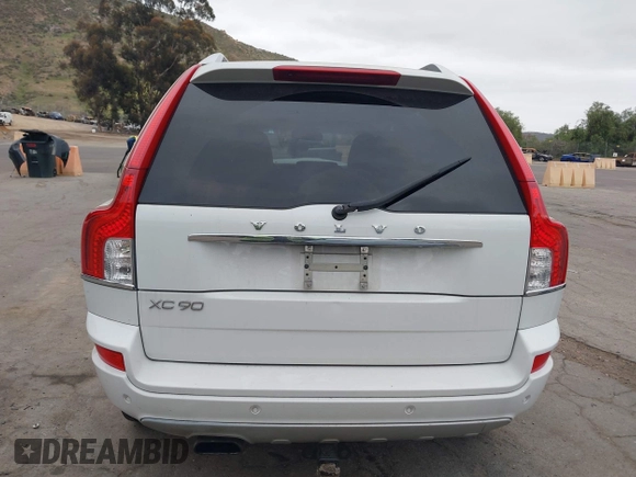 2014 Volvo XC90 with VIN YV4952CY6E1702554, listed as a IAAI auction lot 42073221 with 151,089 mi miles. Bid and sale history available at carsss.com. Image 16.