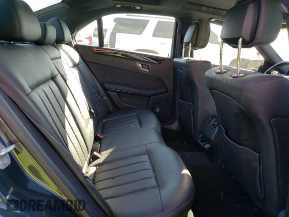 2010 Mercedes-Benz E-Class E 550 Luxury with VIN WDDHF9AB3AA231529, listed as a Copart auction lot 86983364 with 104,796 mi miles and Salvage Title. Bid and sale history available at carsss.com. Image 10.
