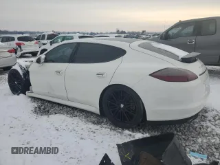 2012 Porsche Panamera S z VIN WP0AB2A73CL062114, wystawiony jako Copart lot #84813274 z przebiegiem 101 807 mil mil oraz Czysty tytuł • Clean title. Historia ofert i sprzedaży dostępna na DreamBid. Obrazek 2.