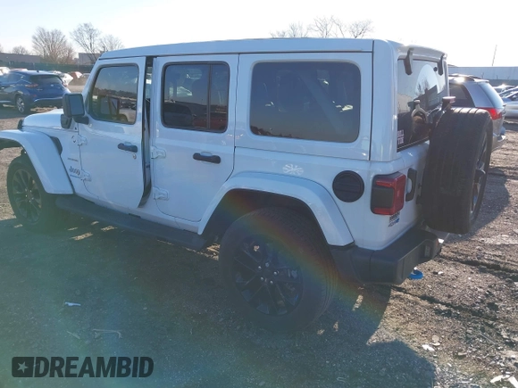 2023 Jeep Wrangler Sahara z VIN 1C4JJXP6XPW579817, wystawiony jako IAAI lot #41740203 z przebiegiem 19 716 mil mil oraz . Historia ofert i sprzedaży dostępna na DreamBid. Obrazek 3.