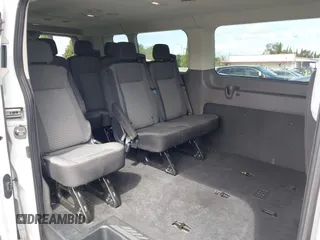 2021 Ford Transit Passenger XL с VIN 1FBAX2Y88MKA15155, выставлен на аукционе IAAI как лот 41730982 с пробегом 70 357 миль миль и . История ставок и продаж доступна на DreamBid. Изображение 8.