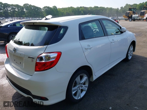 2013 Toyota Matrix S z VIN 2T1KE4EEXDC050213, wystawiony jako IAAI lot #42142649 z przebiegiem 170 980 mil mil oraz . Historia ofert i sprzedaży dostępna na DreamBid. Obrazek 4.