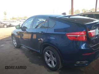 2013 BMW X6 xDrive50i z VIN 5UXFG8C51DL591955, wystawiony jako IAAI lot #41392374 z przebiegiem 112 899 mil mil oraz . Historia ofert i sprzedaży dostępna na DreamBid. Obrazek 14.