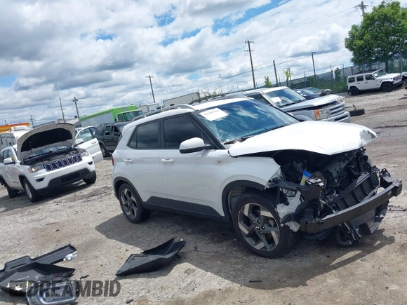 2022 Hyundai Venue SEL with VIN KMHRC8A35NU158934, listed as a IAAI auction lot 42300968 with 31,244 mi miles and . Bid and sale history available at DreamBid. Image 1.