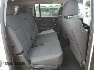 2018 Chevrolet Suburban LS z VIN 1GNSCGKC6JR379977, wystawiony jako Copart lot #54351685 z przebiegiem 138 574 mil mil oraz Szkoda całkowita • Salvage title. Historia ofert i sprzedaży dostępna na DreamBid. Obrazek 11.