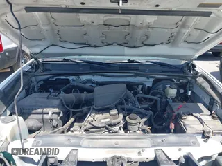 2017 Toyota Tacoma SR z VIN 5TFRX5GN7HX077159, wystawiony jako IAAI lot #42006928 z przebiegiem 92 121 mil mil oraz . Historia ofert i sprzedaży dostępna na DreamBid. Obrazek 10.