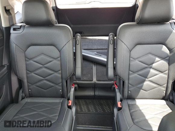 2024 Volkswagen Atlas SE with VIN 1V2JR2CA7RC500676, listed as a Copart auction lot 54150255 with 36,551 mi miles and Salvage title. Bid and sale history available at DreamBid. Image 10.
