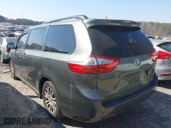 2018 Toyota Sienna XLE Auto Access Seat with VIN 5TDYZ3DC6JS931549, listed as a IAAI auction lot 41792676 with 115,673 mi miles. Bid and sale history available at carsss.com. Image 3.
