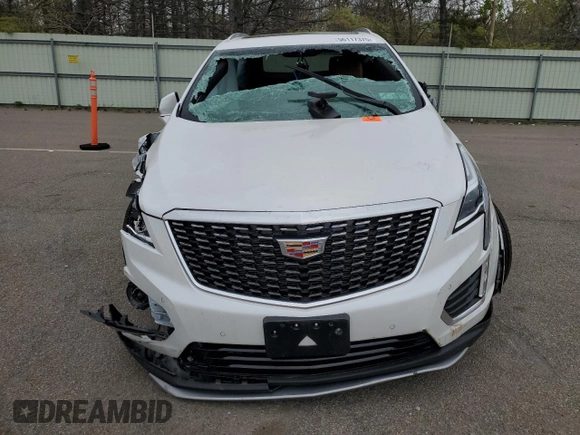 2024 Cadillac XT5 AWD Premium Luxury z VIN 1GYKNDRS9RZ736718, wystawiony jako Copart lot #56117375 z przebiegiem 9 147 mil mil oraz Szkoda całkowita • Salvage title. Historia ofert i sprzedaży dostępna na DreamBid. Obrazek 5.