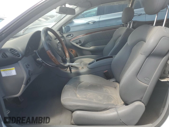 2006 Mercedes-Benz CLK 350 with VIN WDBTK56G16T071755, listed as a Copart auction lot 52052555 with 29,443 mi miles and Salvage Title. Bid and sale history available at DreamBid. Image 7.