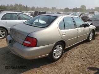2000 Nissan Altima GXE with VIN 1N4DL01A2YC151762, listed as a Copart auction lot 70618594 with 0 mi miles and Salvage Title. Bid and sale history available at carsss.com. Image 3.