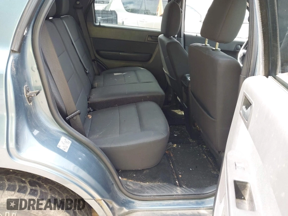 2012 Ford Escape XLT с VIN 1FMCU9D75CKA34646, выставлен на аукционе IAAI как лот 42764769 с пробегом 176 719 миль миль и . История ставок и продаж доступна на DreamBid. Изображение 8.