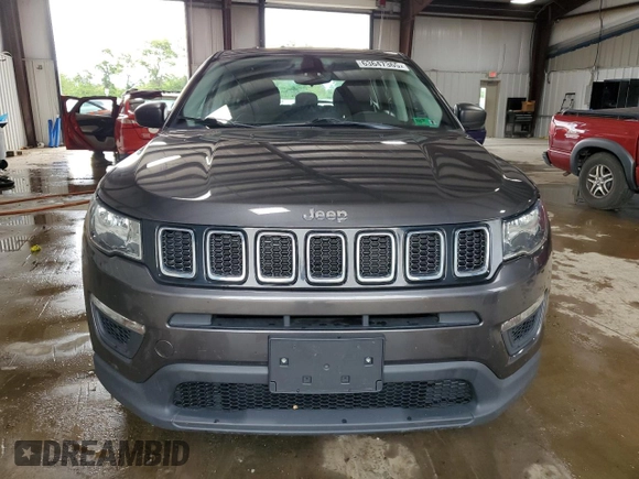2019 Jeep Compass Sport с VIN 3C4NJDAB5KT683846, выставлен на аукционе Copart как лот 63647365 с пробегом 53 426 миль миль и Списание • Salvage title. История ставок и продаж доступна на DreamBid. Изображение 5.