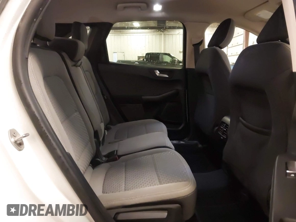2020 Ford Escape SE z VIN 1FMCU9G66LUB84594, wystawiony jako IAAI lot #42260684 z przebiegiem 148 001 mil mil oraz . Historia ofert i sprzedaży dostępna na DreamBid. Obrazek 8.