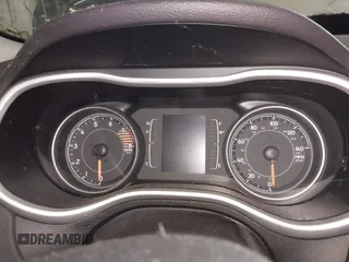2018 Jeep Cherokee Latitude Plus with VIN 1C4PJMLX3JD598901, listed as a IAAI auction lot 42478797 with Not provided miles and . Bid and sale history available at DreamBid. Image 7.