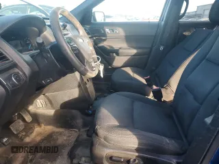 2017 Ford Police Interceptor Utility с VIN 1FM5K8AR5HGA48667, выставлен на аукционе Copart как лот 43785555 с пробегом 115 923 миль миль и Чистый • Clean title. История ставок и продаж доступна на DreamBid. Изображение 7.