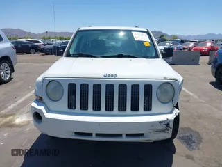 2008 Jeep Patriot Sport with VIN 1J8FT28098D722050, listed as a IAAI auction lot 42173974 with 125,343 mi miles and . Bid and sale history available at DreamBid. Image 12.