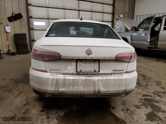2022 Volkswagen Passat 2.0T SE with VIN 1VWSA7A36NC001700, listed as a Copart auction lot 70523002 with 22,850 mi miles. Bid and sale history available at carsss.com. Image 6.