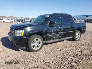 2012 Chevrolet Avalanche LTZ with VIN 3GNMCGE02CG303542, listed as a Copart auction lot 70041504 with 225,233 mi miles and Salvage title. Bid and sale history available at DreamBid. Image 1.