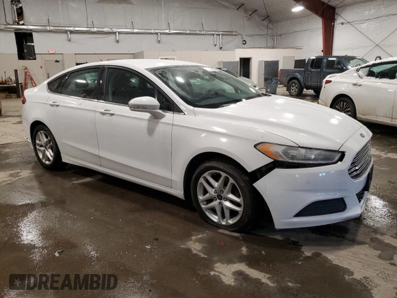 2015 Ford Fusion SE with VIN 3FA6P0H71FR210483, listed as a Copart auction lot 44311035 with 189,451 mi miles and Non Repairable. Bid and sale history available at DreamBid. Image 4.