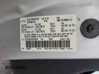 2005 Dodge 2500 SLT z VIN 3D7KS28C35G724397, wystawiony jako Copart lot #47537005 z przebiegiem 255 325 mil mil oraz Szkoda całkowita • Salvage title. Historia ofert i sprzedaży dostępna na DreamBid. Obrazek 12.